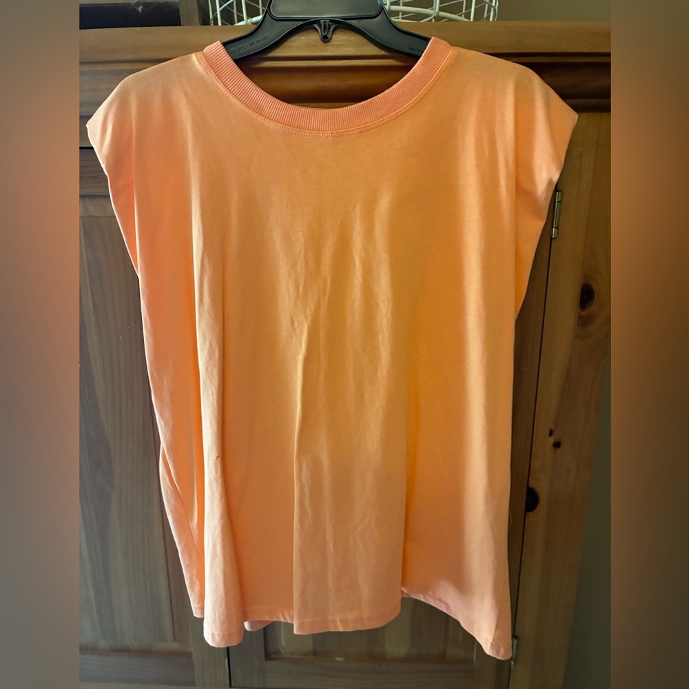 Simple Peach Short Sleeve Tee